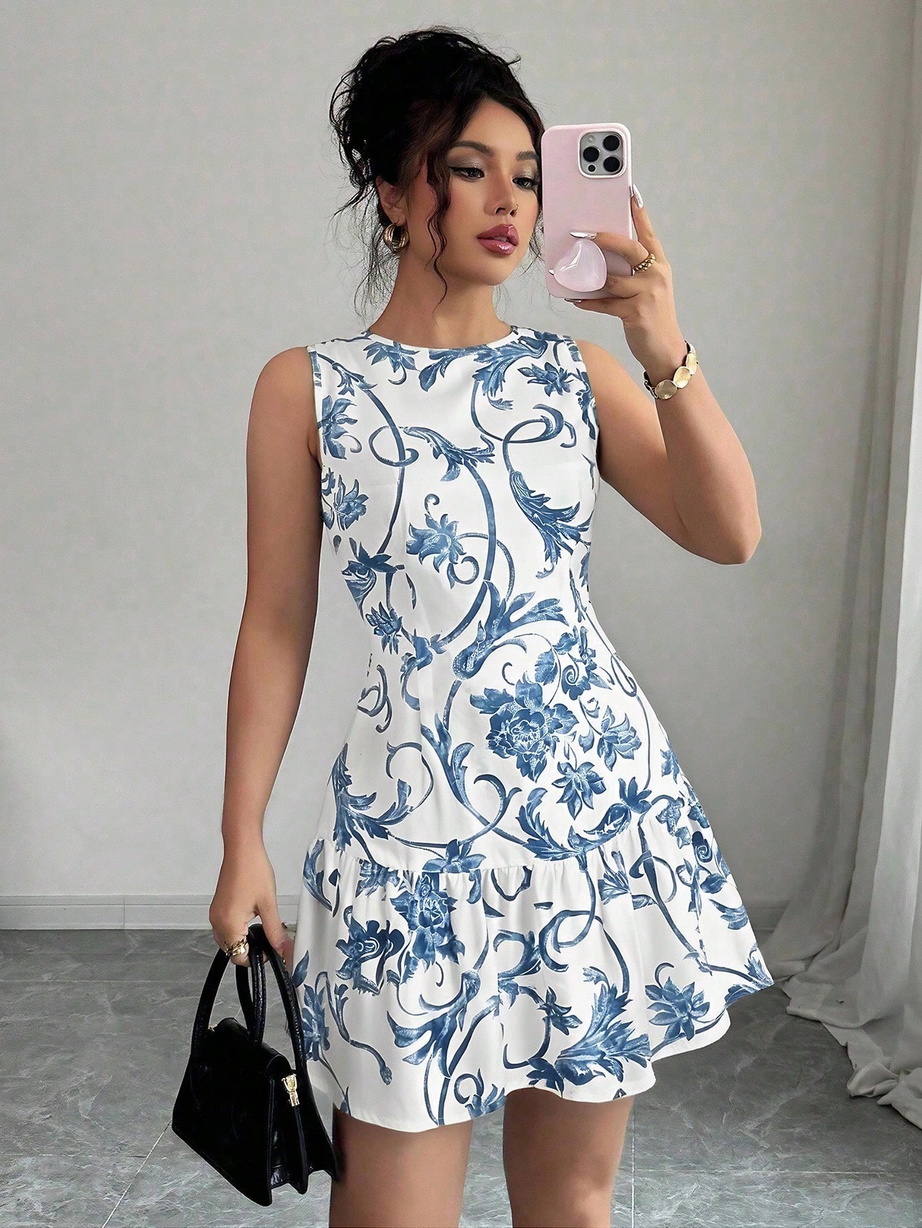 Damska sukienka mini bez rękaw – French Vintage Floral Midi Dress recenzja i cena