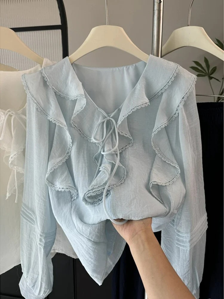 Francuska bluzka z dekoltem w  – Blouses recenzja i cena